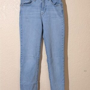 Levi’s 724 High Rise Straight Crop Jeans Light Wash Distressed Hem Size 25